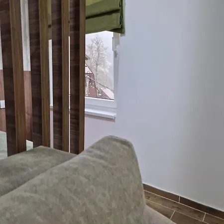 Nivalis Hill 7 Apartment