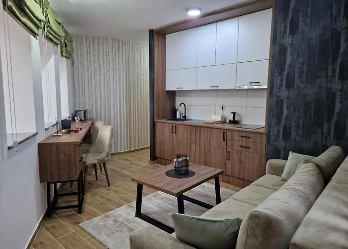 Nivalis Hill 7 Apartment